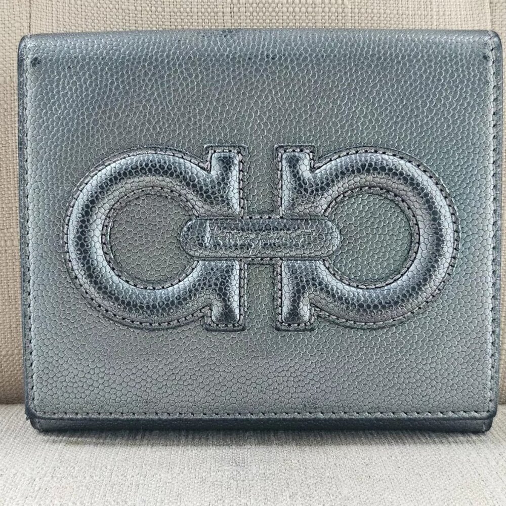 Salvatore Ferragamo Wallet Gray Genuine Leather Card Holder Purse Made in Italy